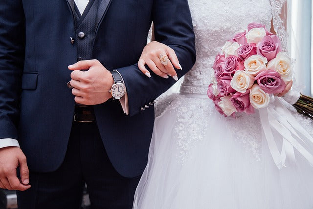 Valentine’s Day Wedding Outfits: Coordinated Looks for Couples