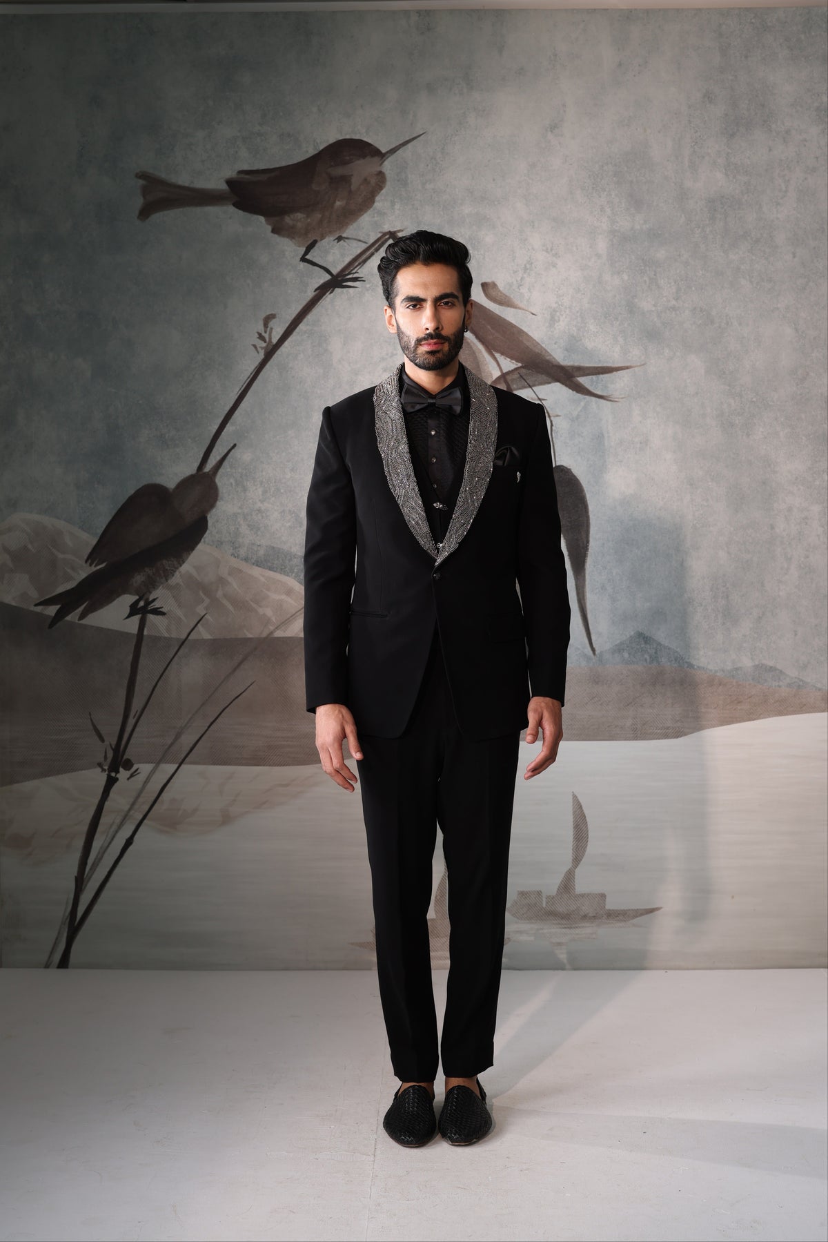 Black Tuxedo with Collar Design for Men