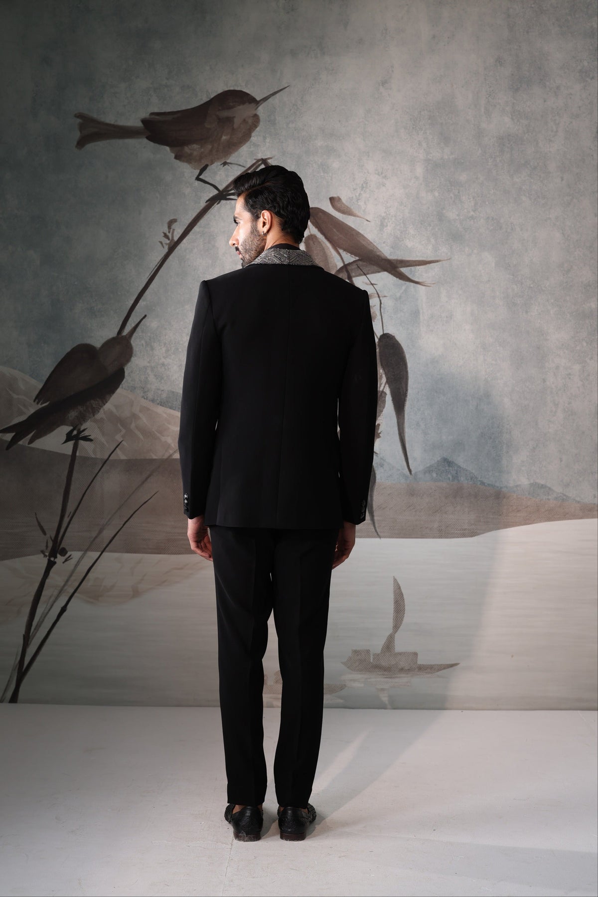 Black Tuxedo with Collar Design for Men