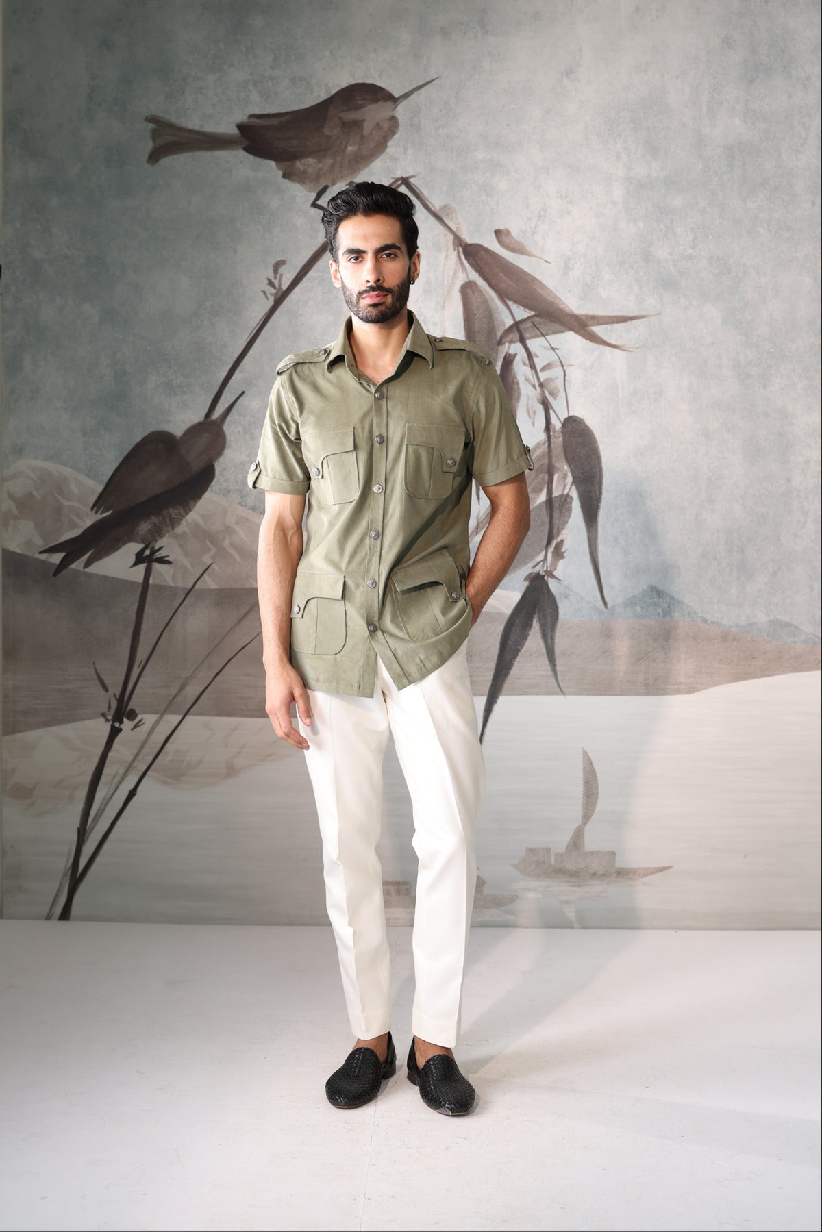 Plain shirt with patch pockets