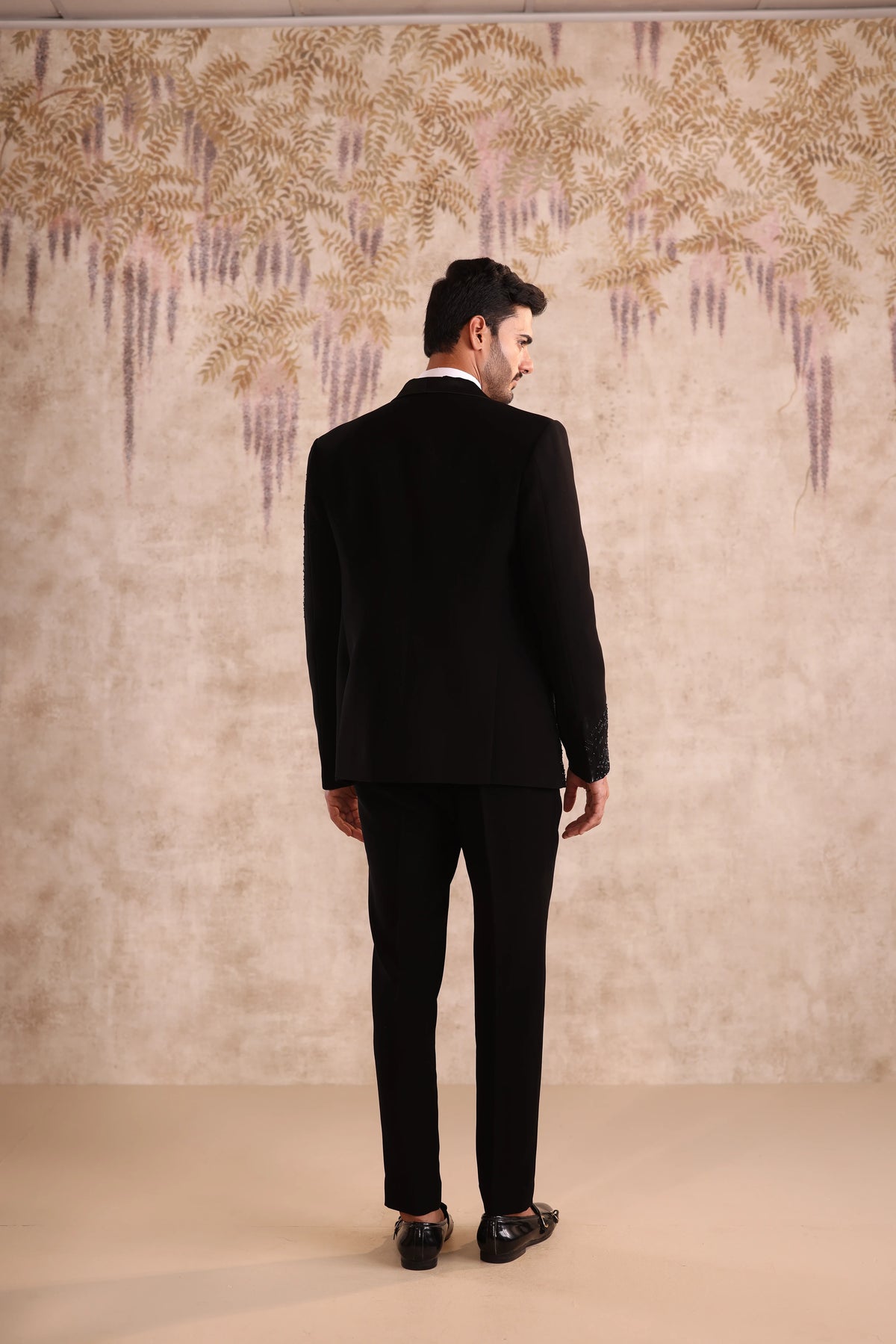 Black Embroidered Shawl Lapel Tuxedo for Men
