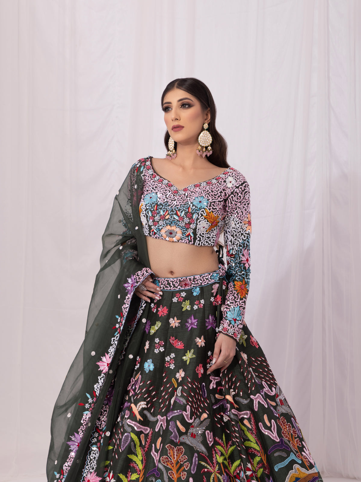 THE GREEN MARINE LEHENGA