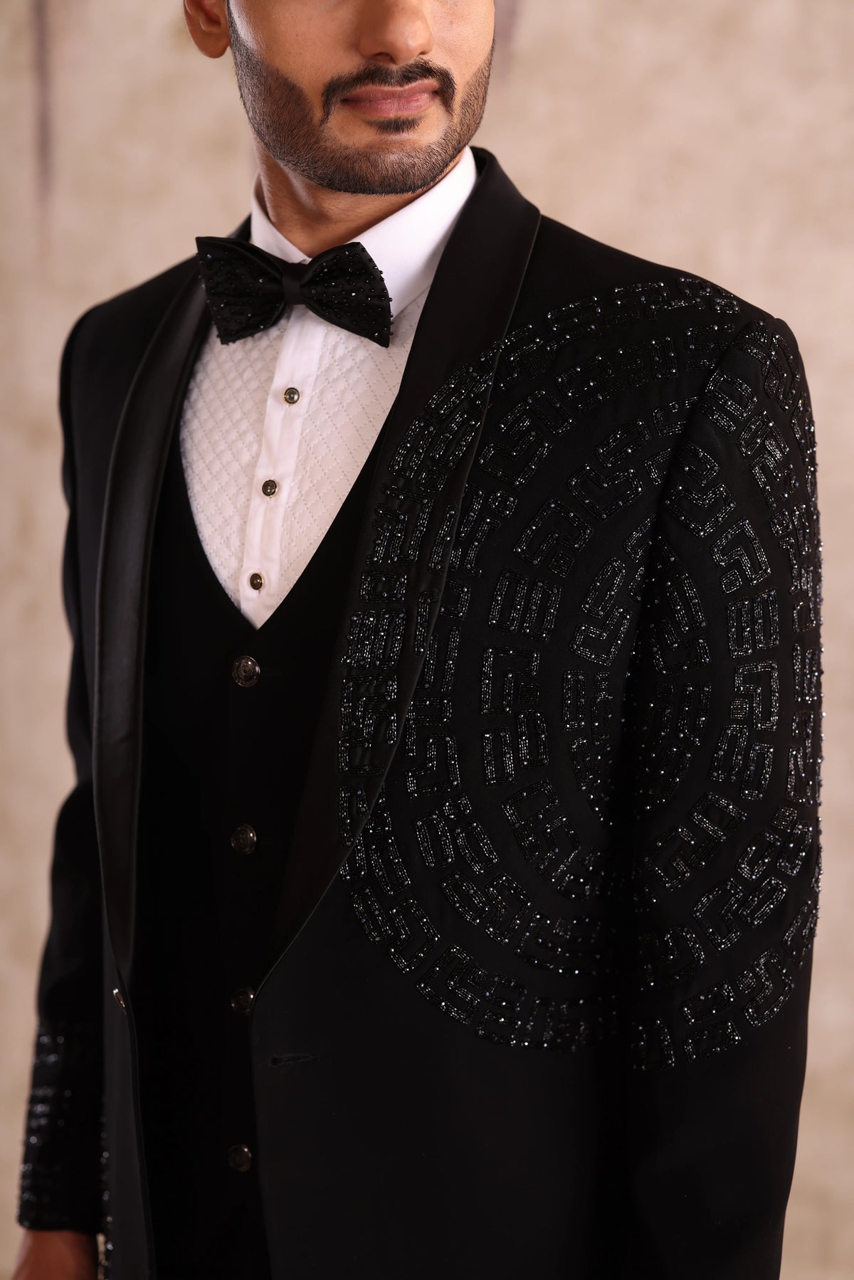 Black Embroidered Shawl Lapel Tuxedo for Men